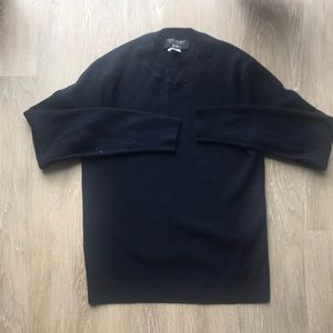 Merino wool navy pull over